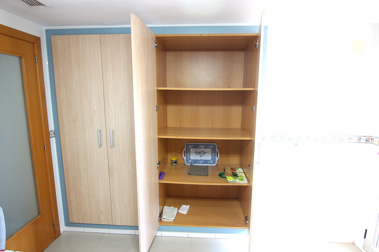 Appartement à vendre avec 4 chambres et grande terrasse au centre de Benitatxell.