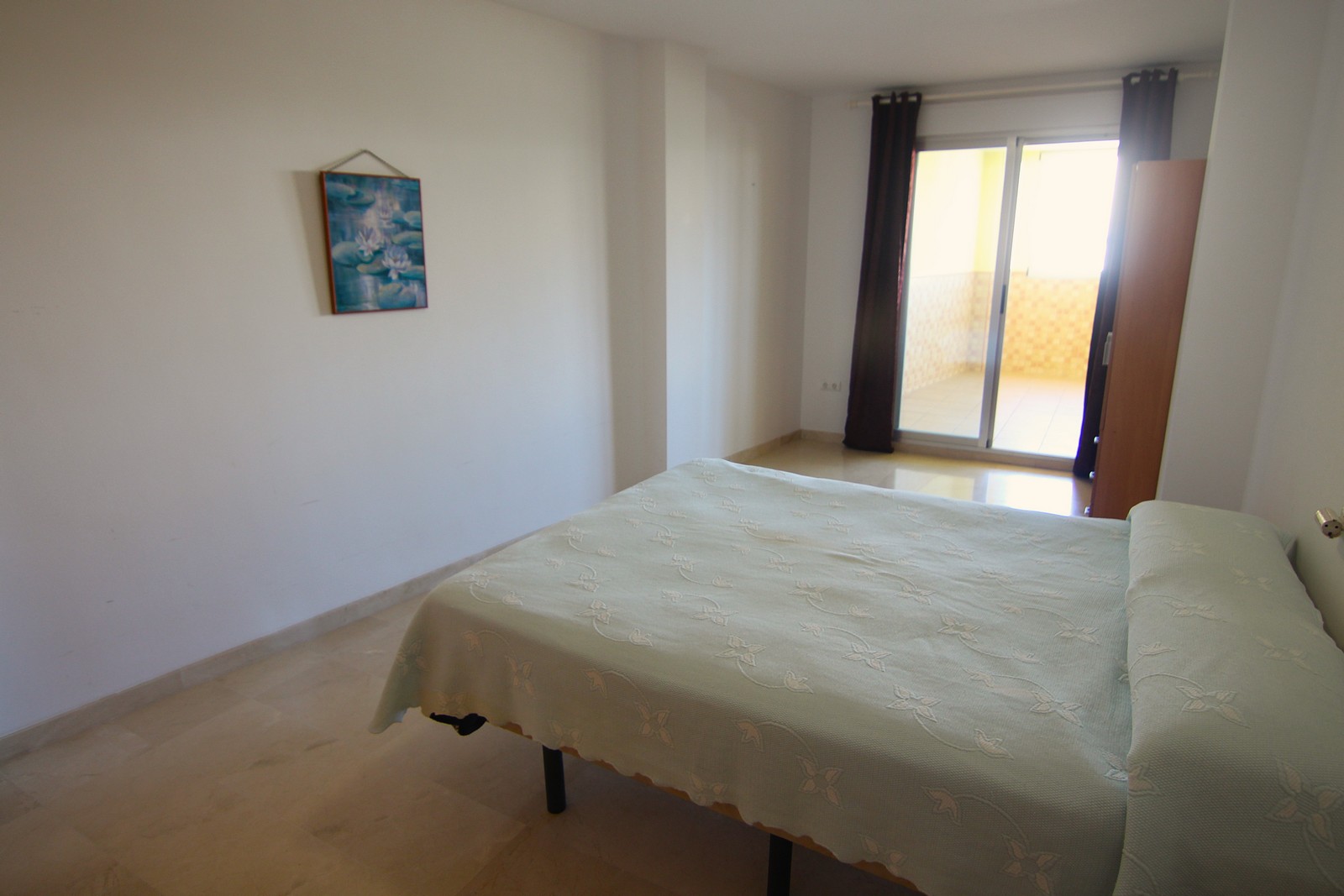 Appartement à vendre avec 4 chambres et grande terrasse au centre de Benitatxell.