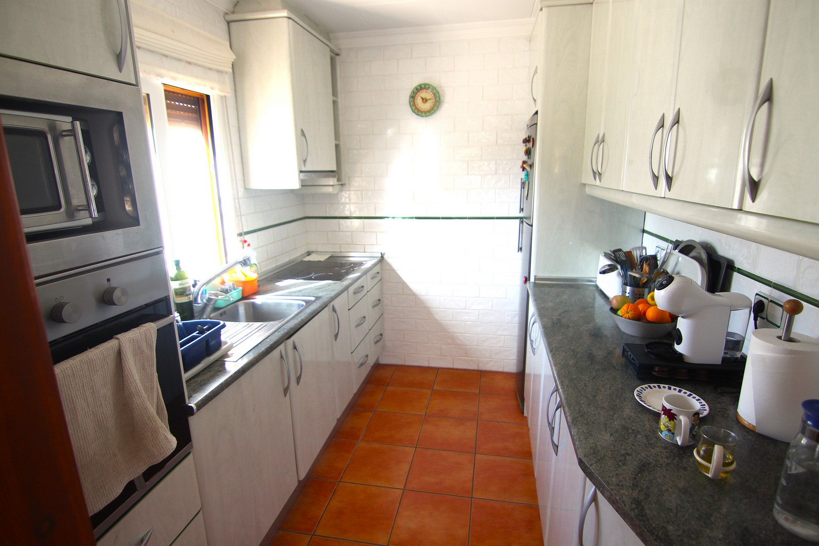 Villa à vendre dans un quartier calme de Portet avec piscine.